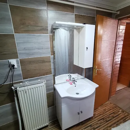 Apartament Szabadsag Vendeghaz 2 Tiszaújváros